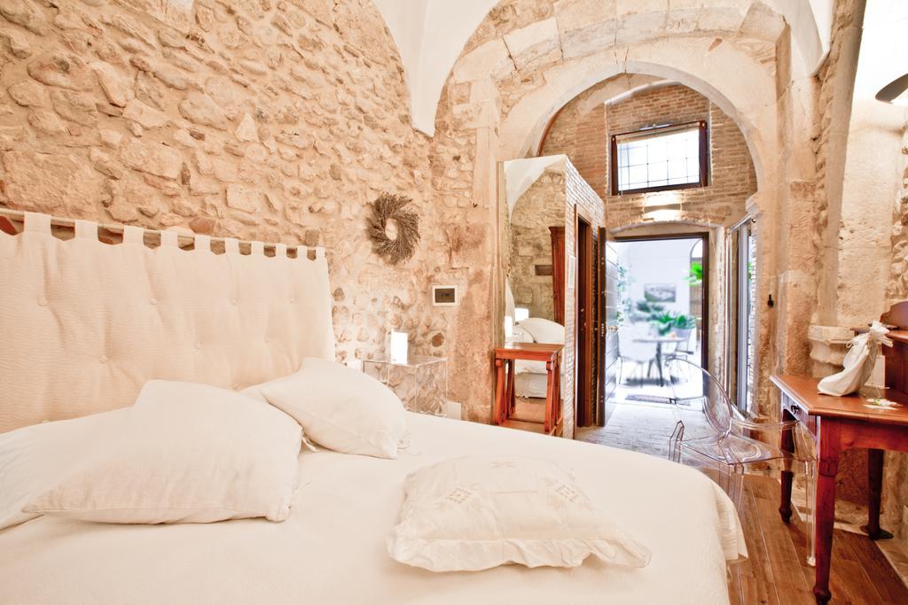 B&B Il Marchese Del Grillo Sulmona Room photo